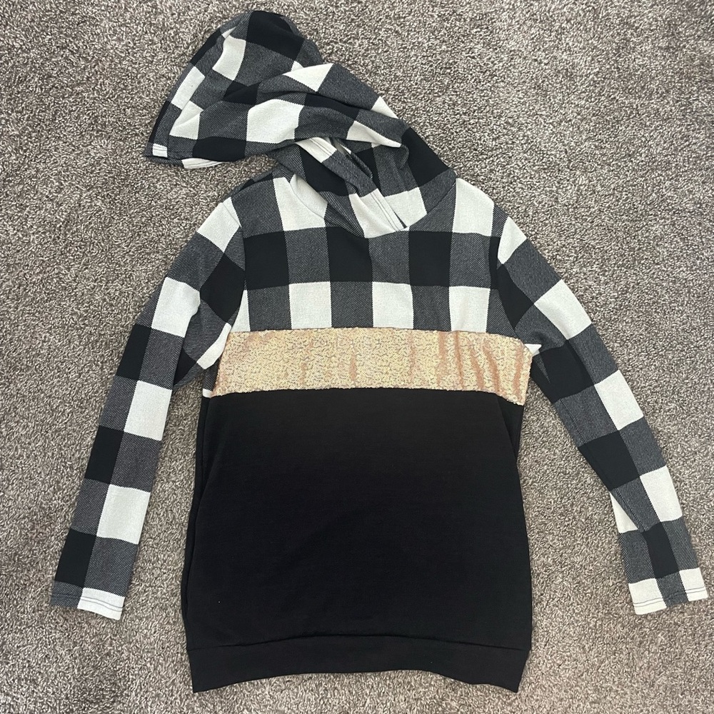 Small Black and White Checkered hoodie with gold glitter detail.